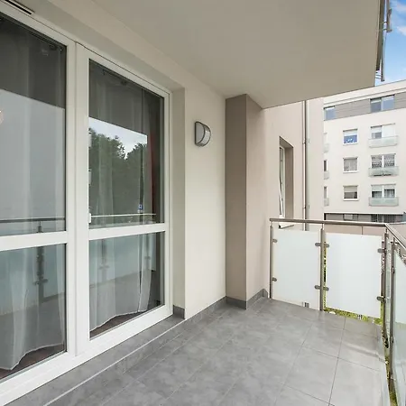Apartment Uno 6 *